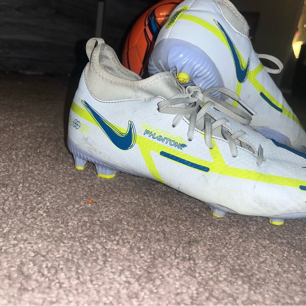 Nike Phantom cleats